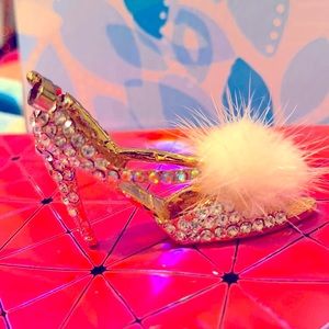 Marabou crystal high heel charm necklace freestanding BJ nwot RARE HTF white